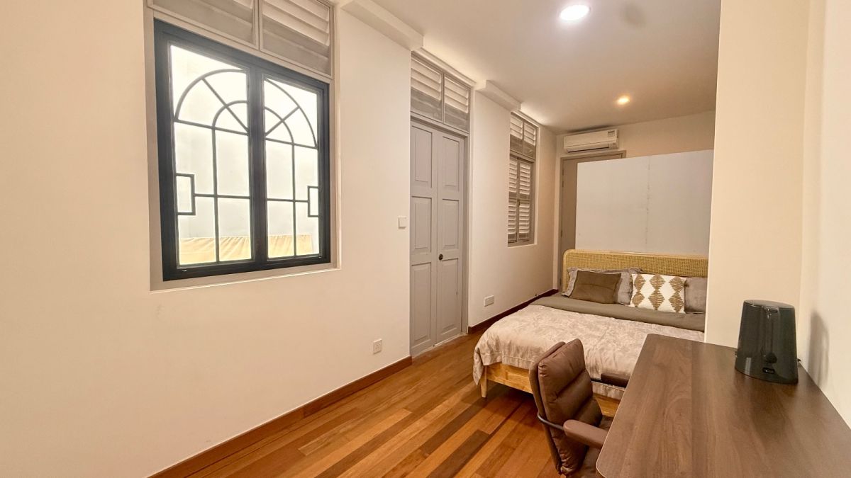 Nomad image 1
