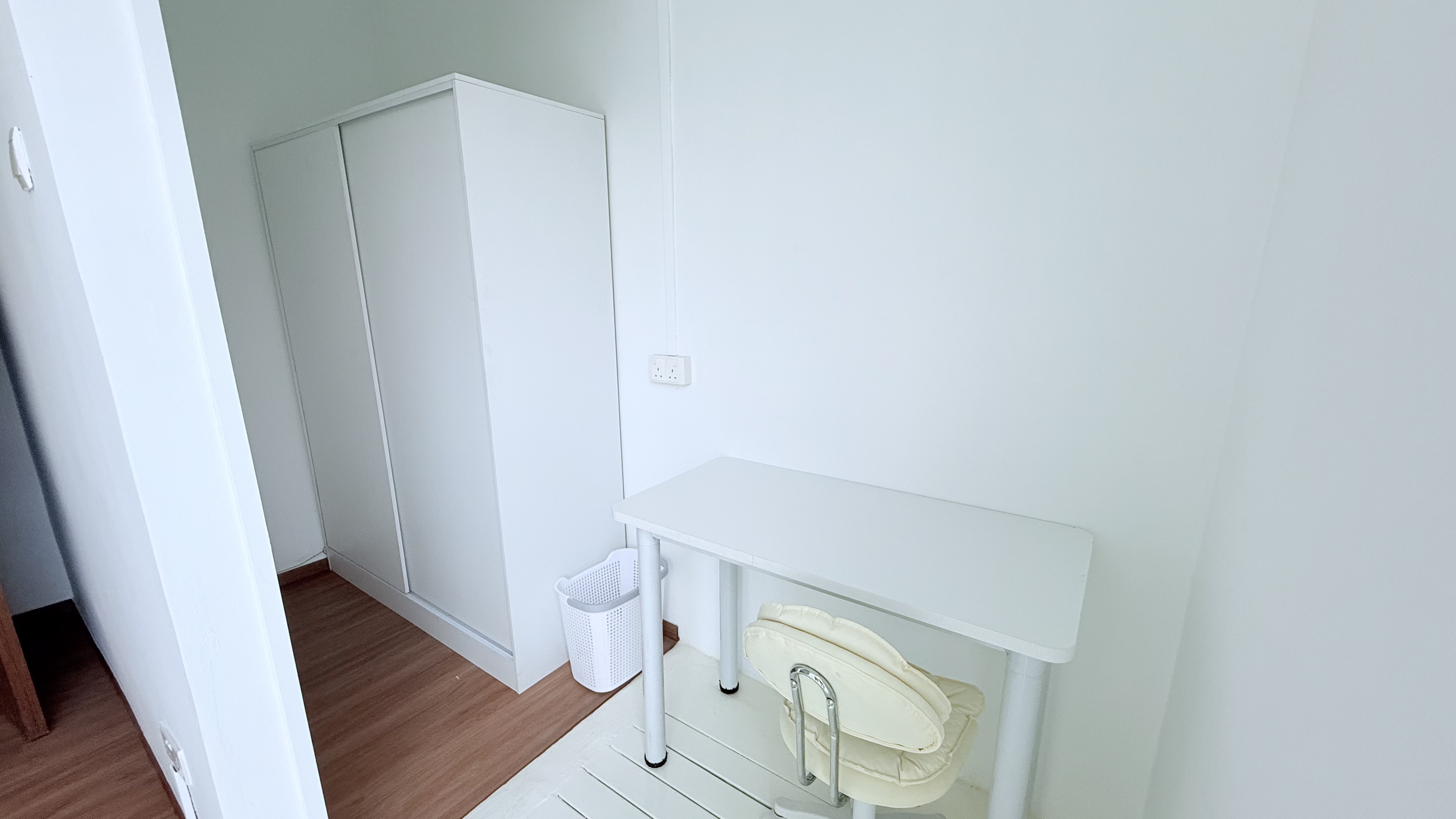 The Lumiere Room image 3