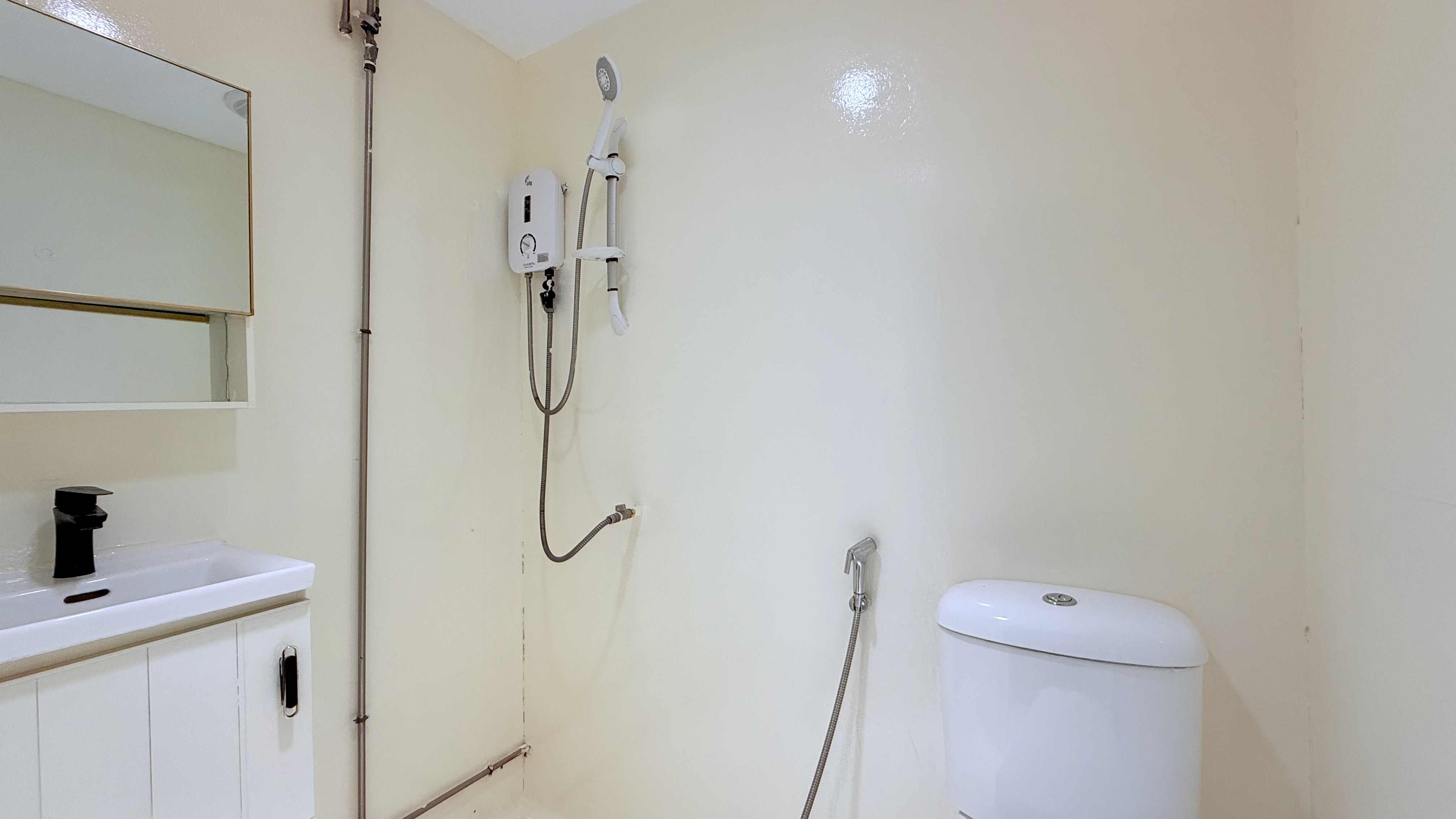 The Lumiere Room image 5